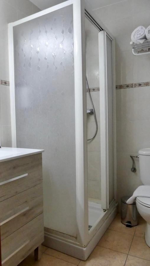 Apartament Encantador Al Centre De Vic Aptgarbi Exteriör bild