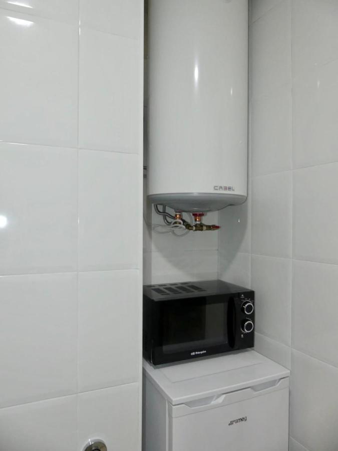 Apartament Encantador Al Centre De Vic Aptgarbi Exteriör bild