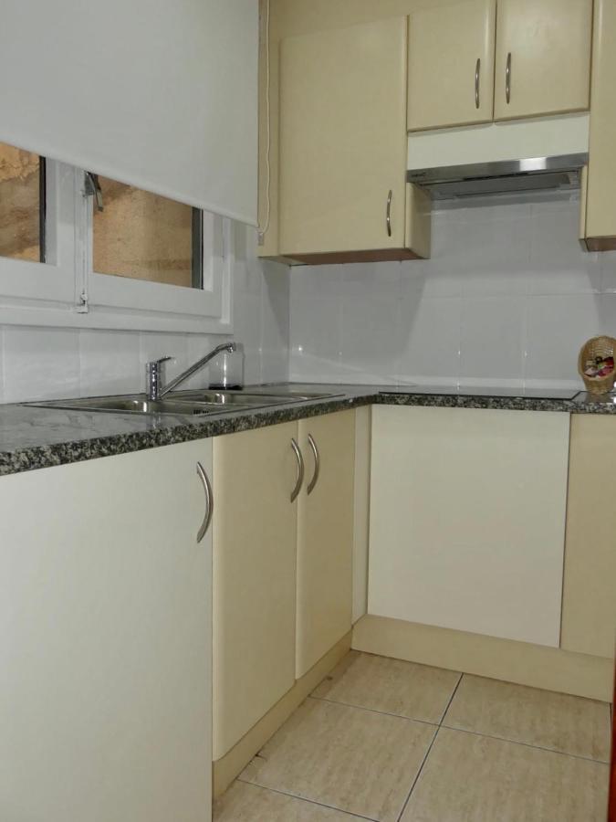 Apartament Encantador Al Centre De Vic Aptgarbi Exteriör bild
