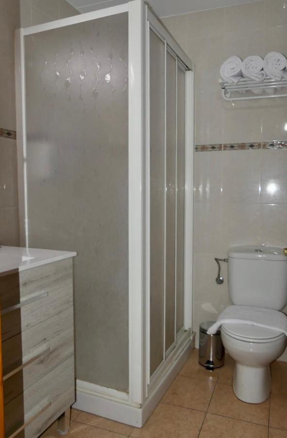 Apartament Encantador Al Centre De Vic Aptgarbi Exteriör bild