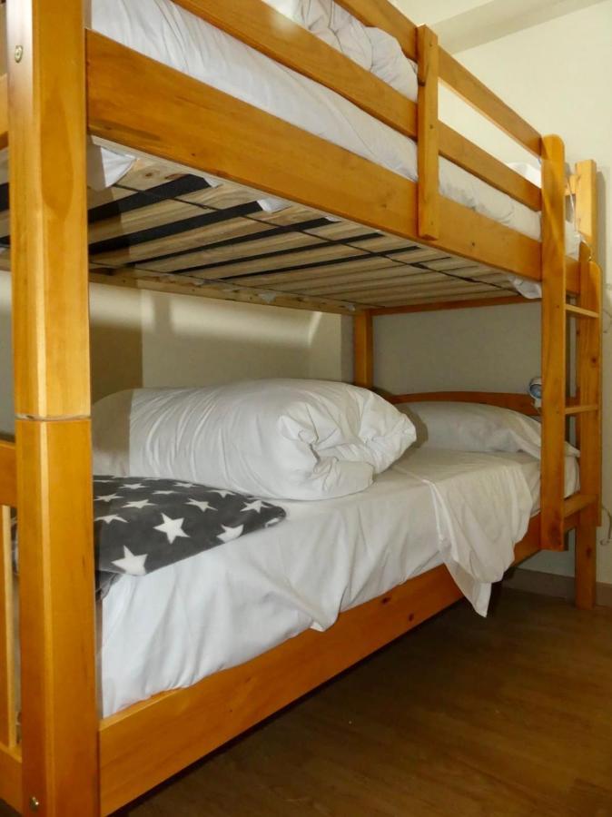 Apartament Encantador Al Centre De Vic Aptgarbi Exteriör bild