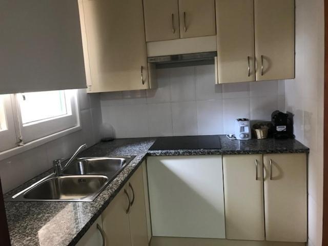 Apartament Encantador Al Centre De Vic Aptgarbi Exteriör bild
